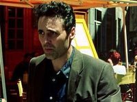   (2002) 

