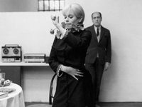     (1967) 
