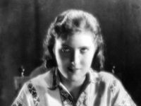  (1932) 
