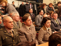  (2011) 

