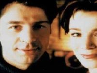  (2001) 
