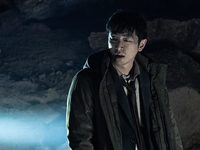   (2021)