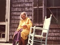   (1975) 
