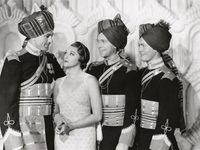    (1935)