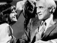      (1981) 
