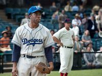 42 (2013) 
