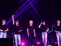 BTS:   .  (2019) -  9