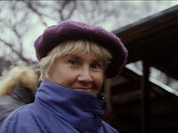  (1996) 
