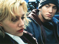 8  (2002) 
