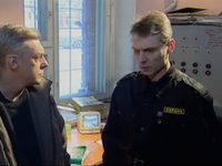   -6 (2004) 
