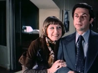     (1976) 
