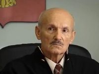  -11 (2012) 
