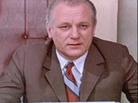     (1975)