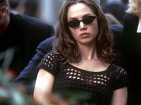   (2001)