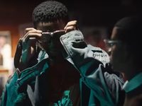   (2021) 
