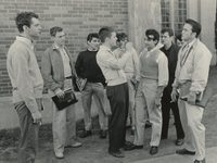    (1958) 
