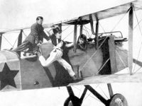   (1924)