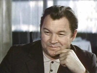     (1975)