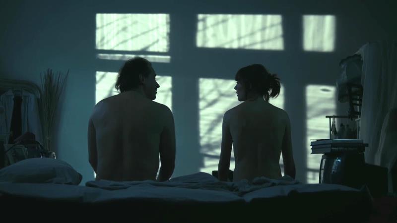  (2013)