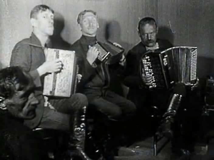  (1926)