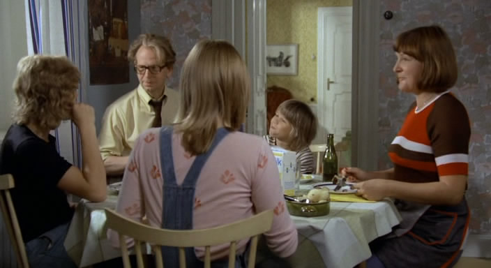 Карлсон фильм 1974