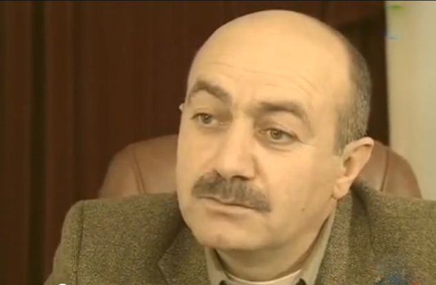     (2004)