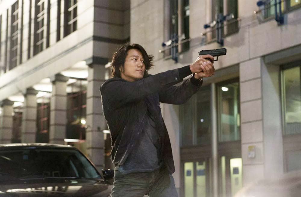  6 (2013)
