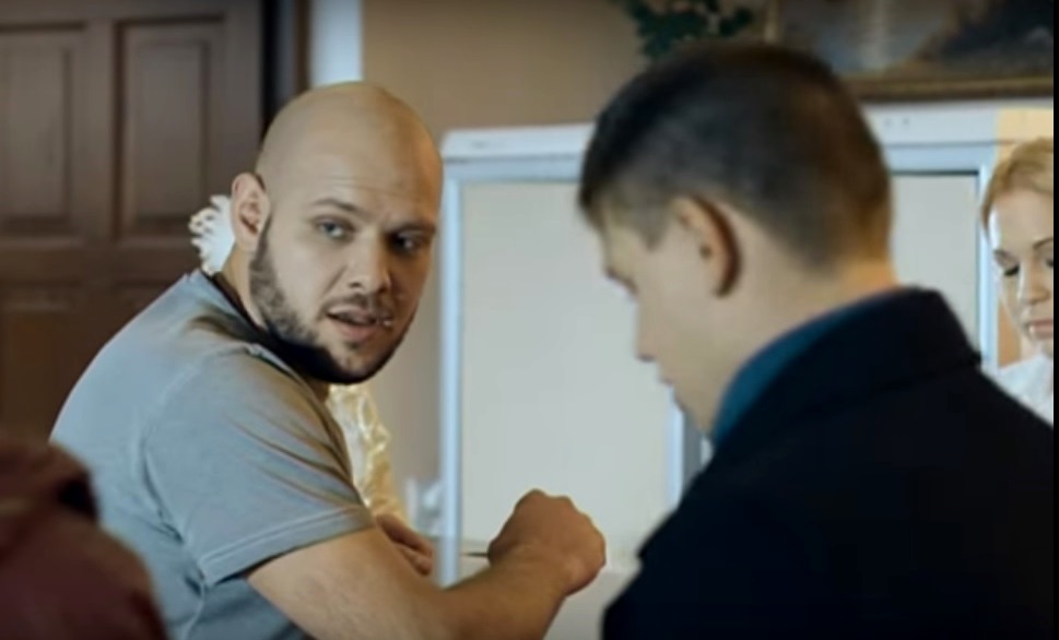    (2016)