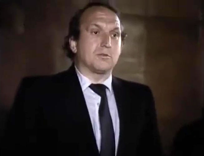   (1989)