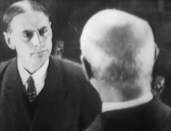   (1929)