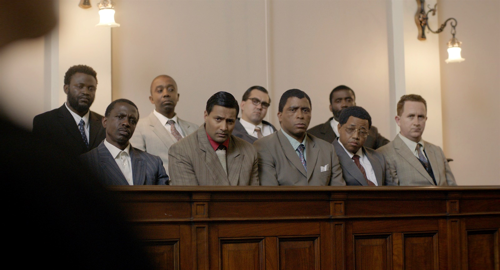   (2017)