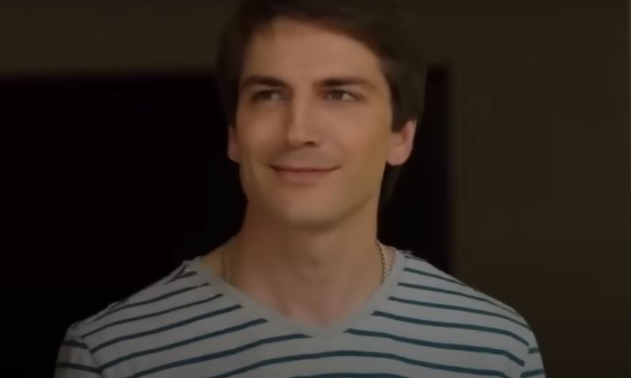 (2017)