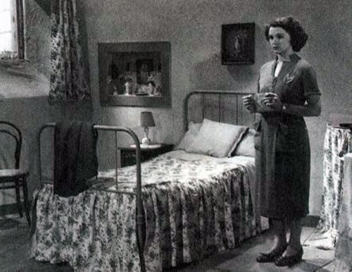  (1952)