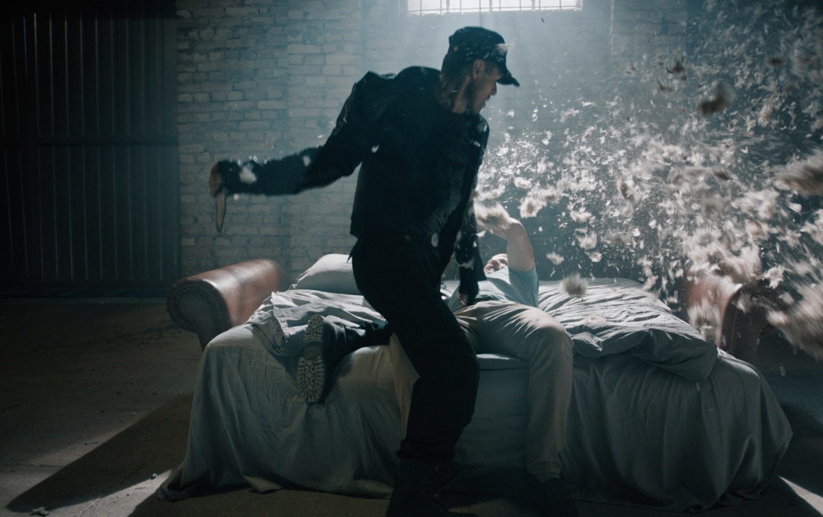   (2019)