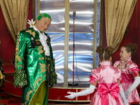 Новогодний Мюзикл Королевство Кривых Зеркал Новогодний Мюзикл Королевство Кривых Зеркал
