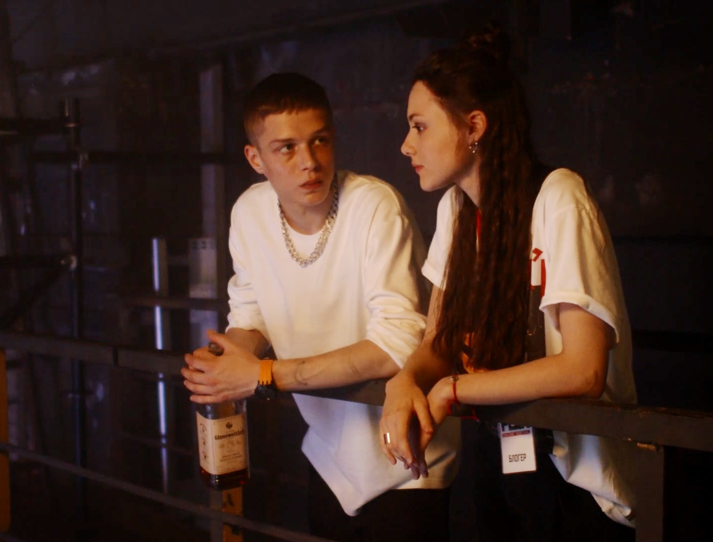 Треки из сериала солд аут все идет по плану