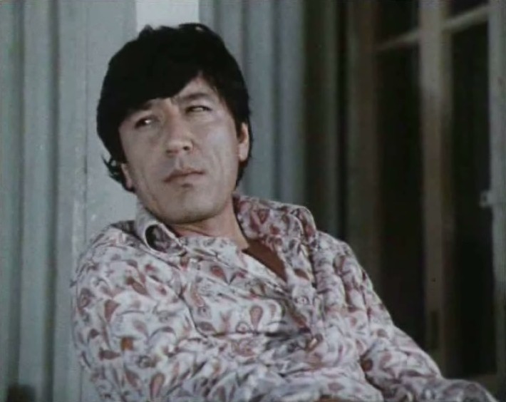    (1976)