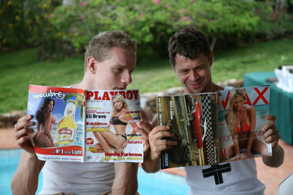   (2008)