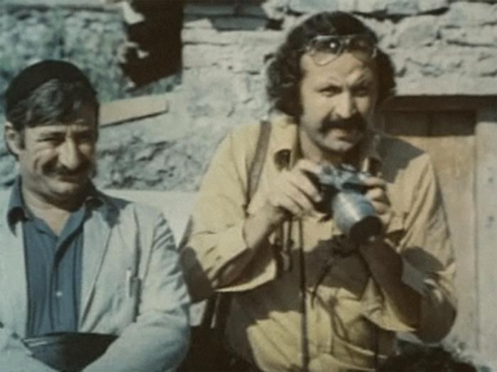     (1980)