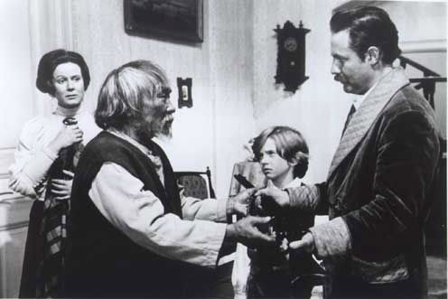   (1975)