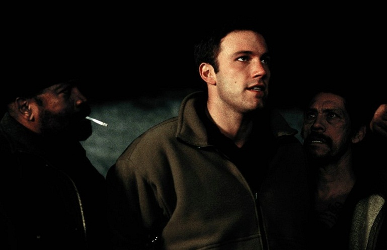   (2000)