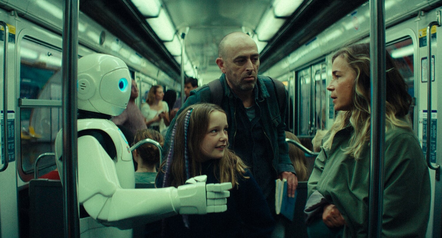 Робот по имени Тео (2025)