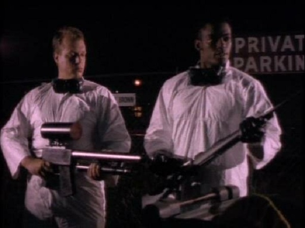  2 :   (1995)