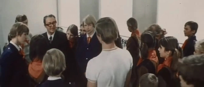 , ! (1976)