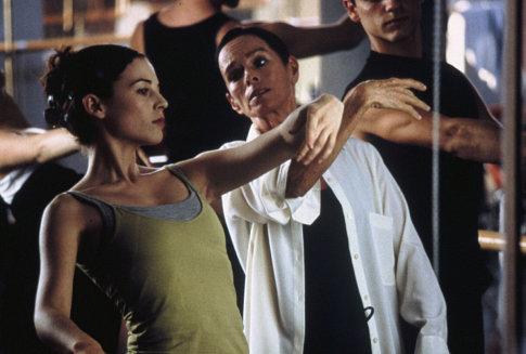    (2002)