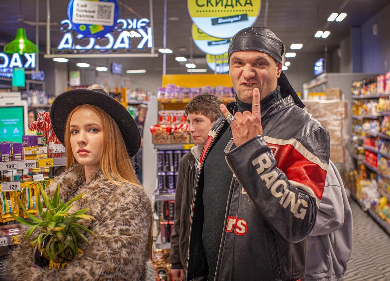 ВСЛУХ! Семейный сезон (2024)