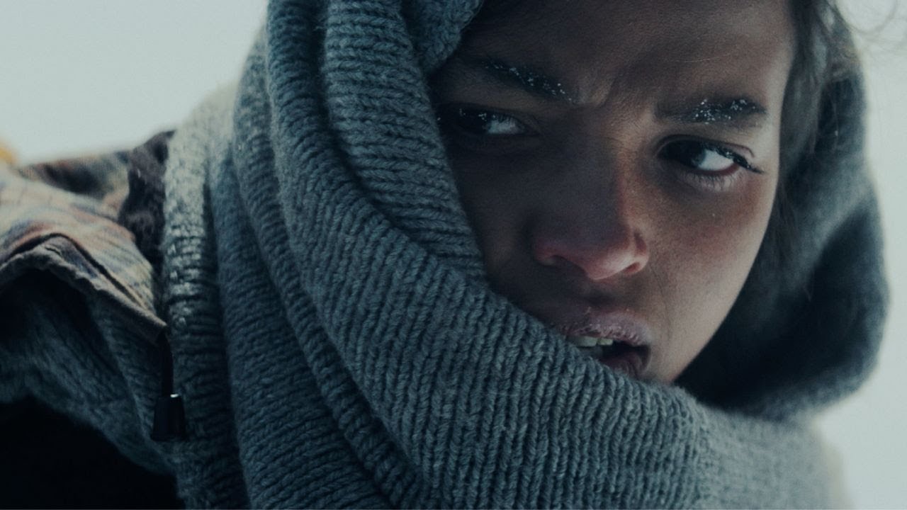 В плену страха (2025)