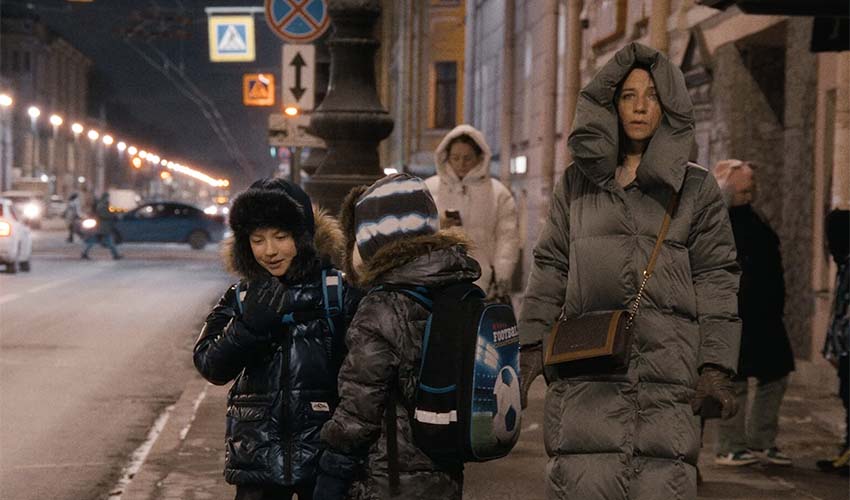 В активном поиске страданий (2024)