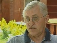     (2002)