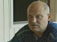     (2002)